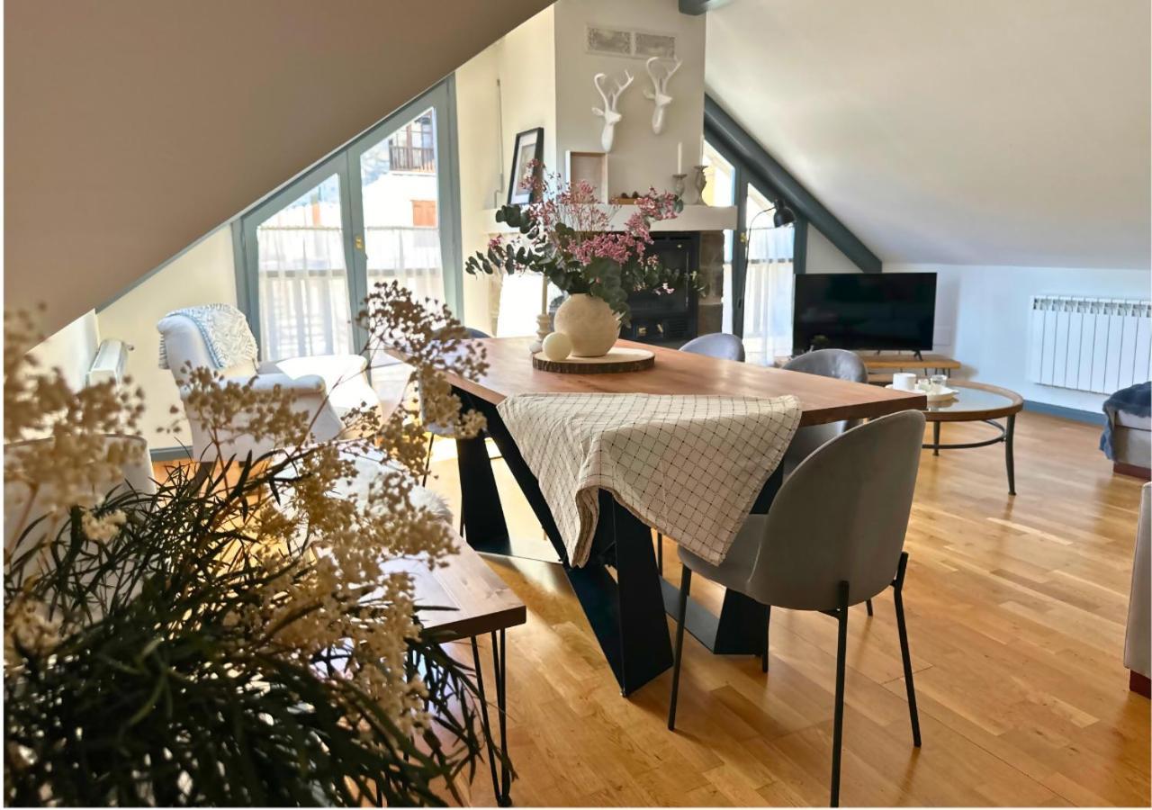 Appartement Caldares Exclusivo Atico En El Pueyo De Jaca à Panticosa Extérieur photo
